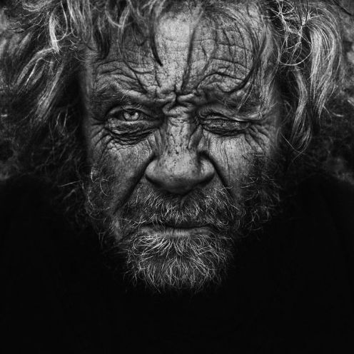 cdbe079d169982097bbd4c8bf8bcb9e6--lee-jeffries-homeless-people