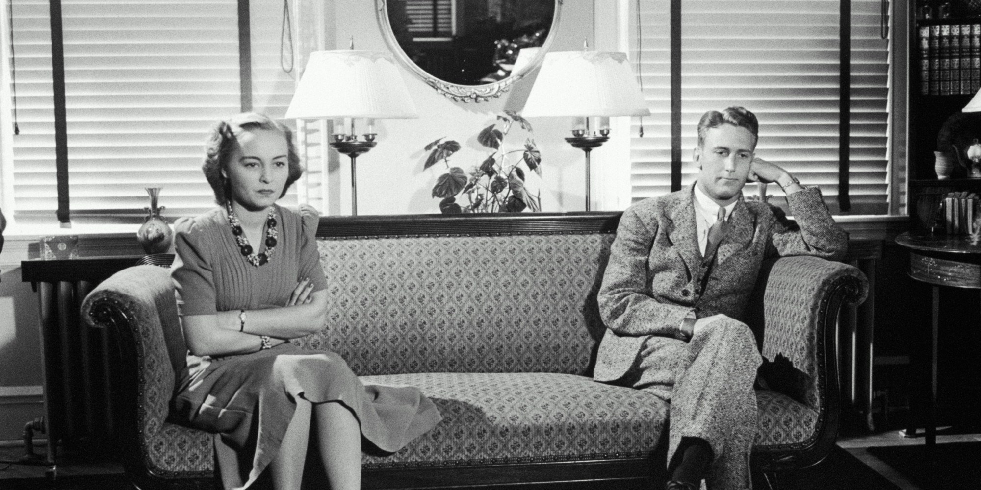 o-COUPLE-FIGHTING-facebook